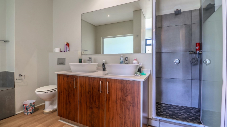 2 Bedroom Property for Sale in Herolds Bay Western Cape